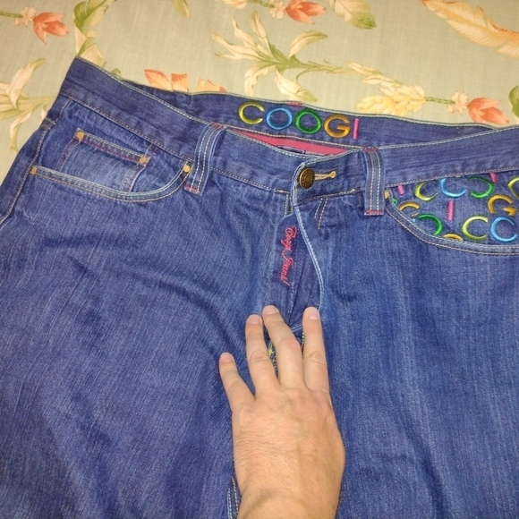 COOGI Repeat Pattern Embroidered Multi Color Men's Jeans 40" Waist - Streetwear - Picture 3 of 3